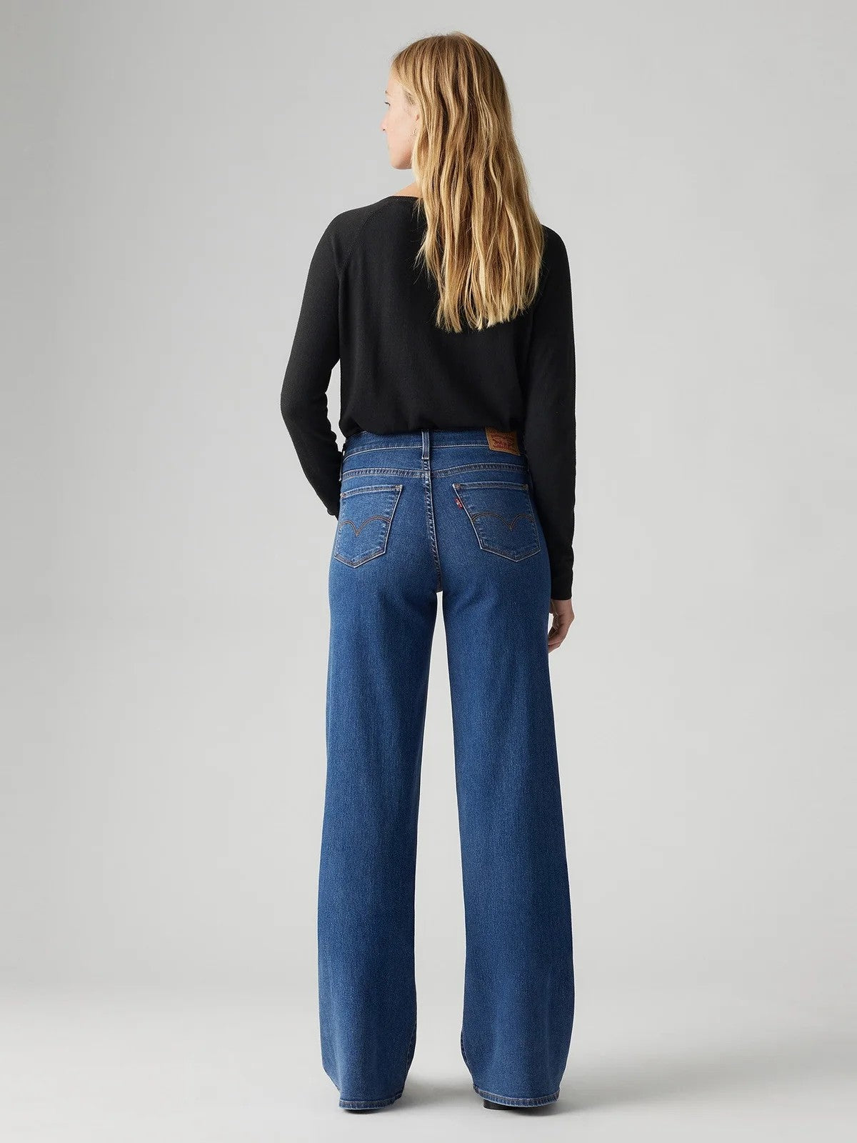 Levi's 318 Shaping Wide Leg Jean - Clever Girl