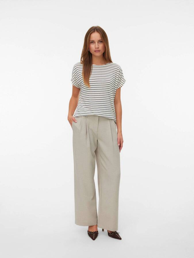 Vero Moda Holli Short Sleeve Top striped beige and white, styled with beige wide-leg trousers and pointed shoes