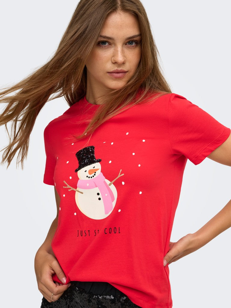 Red short sleeve top featuring a snowman in a top hat and scarf with falling snow<center?