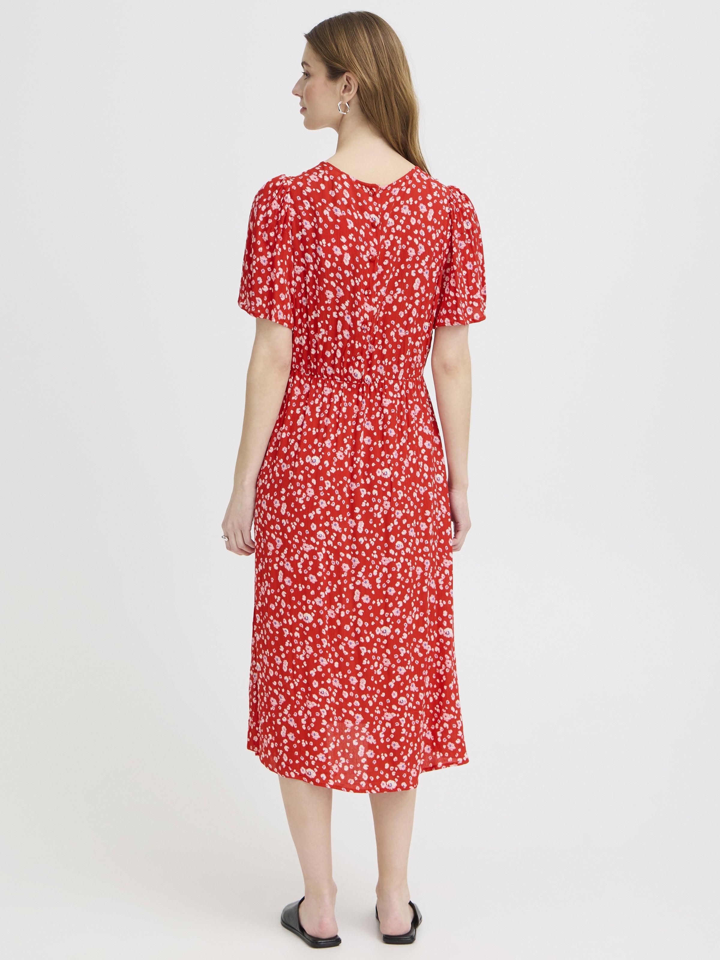 Back view of Ichi Marrakech Short Sleeve Maxi Dress in red floral print by Ichi on model against white background