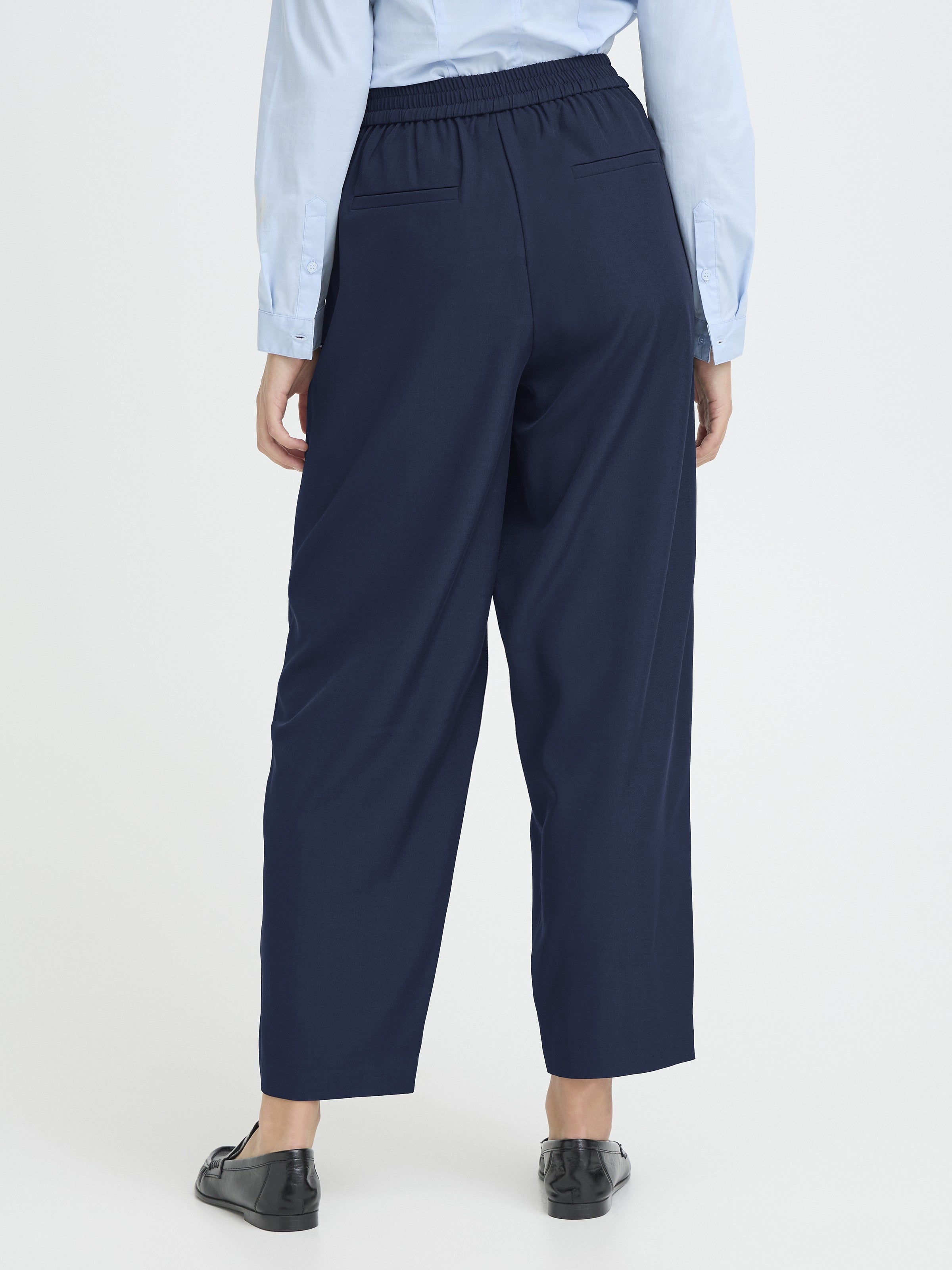 The Ichi Fava Barrel Pant