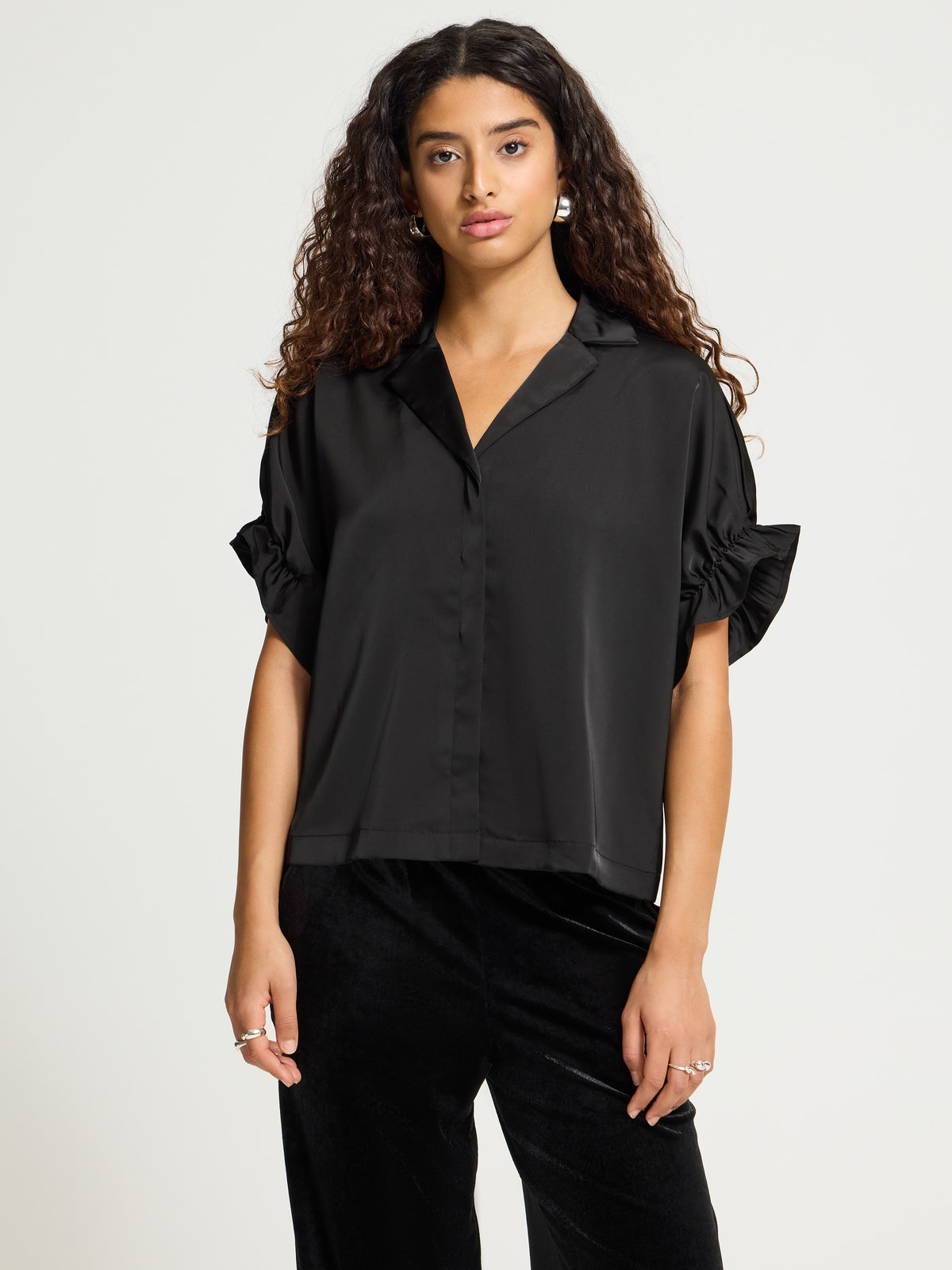 Ichi Letta Satin Back Gathered Shirt