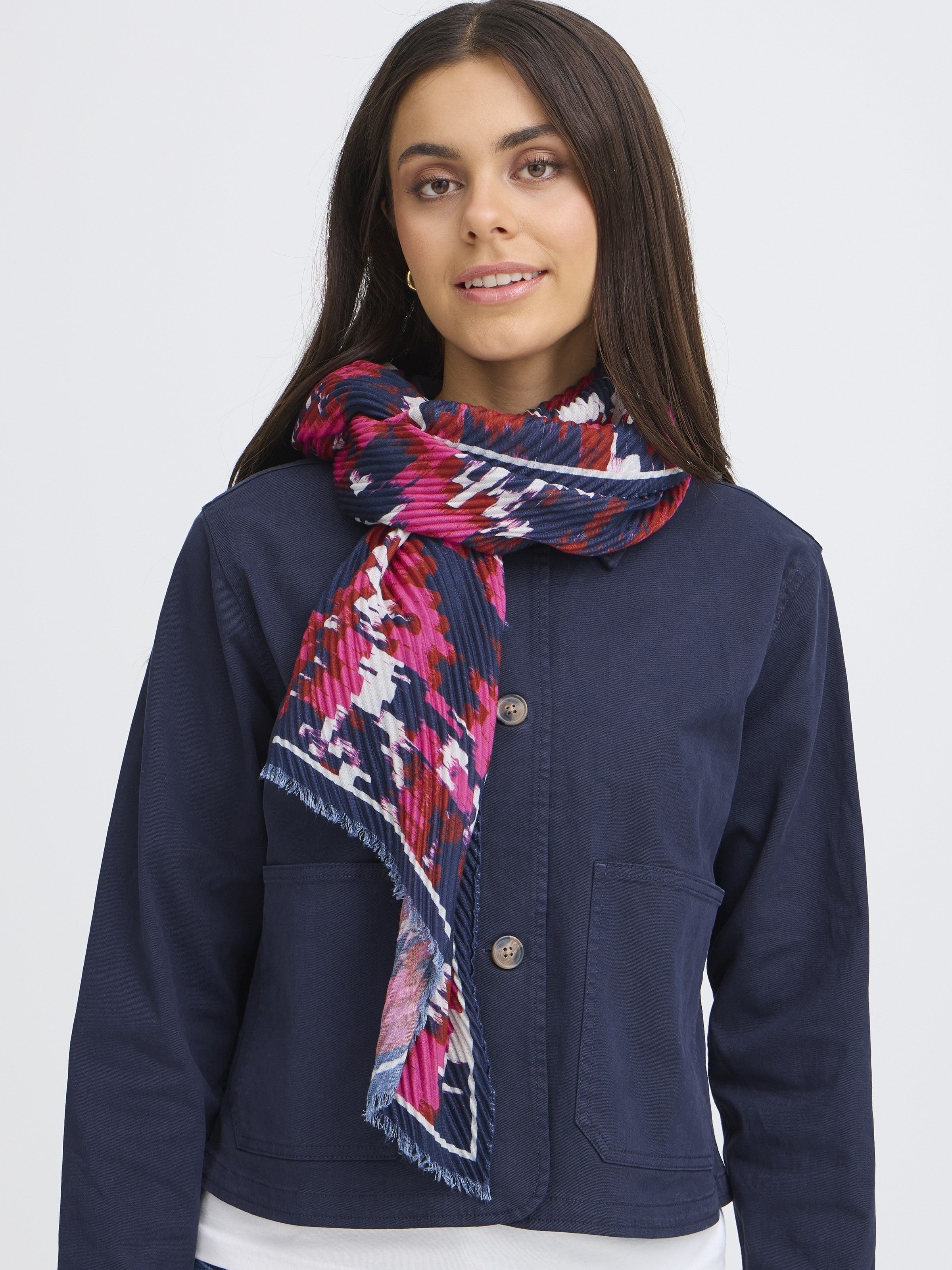 Fransa Plisea Printed Lightweight Scarf in berry tones styled with navy jacket, highlighting elegant accessories by Fransa.