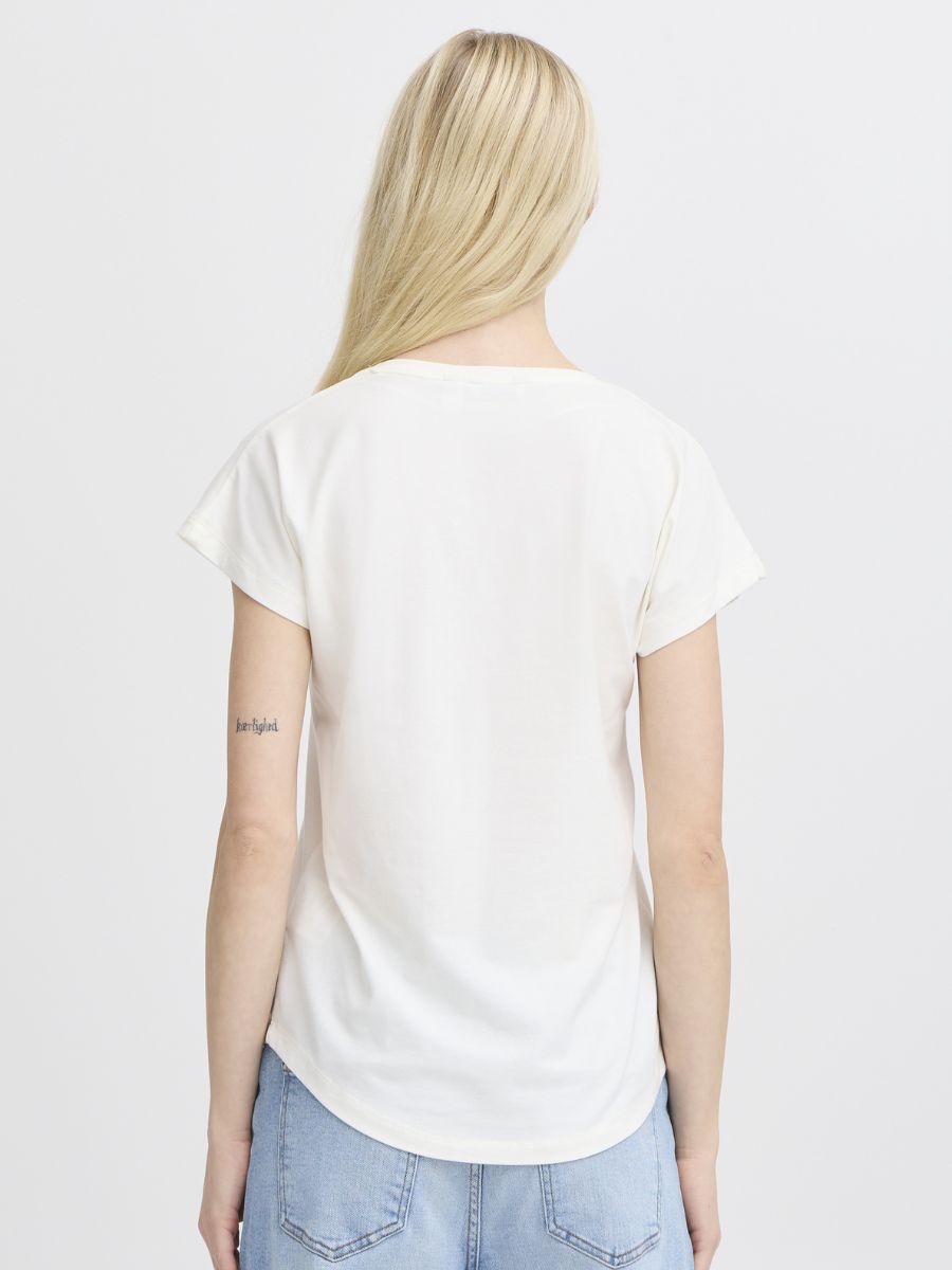 Back view of B. Young Pamila V-Neck Short Sleeve Tee in off-white paired with light denim jeans by B. Young
