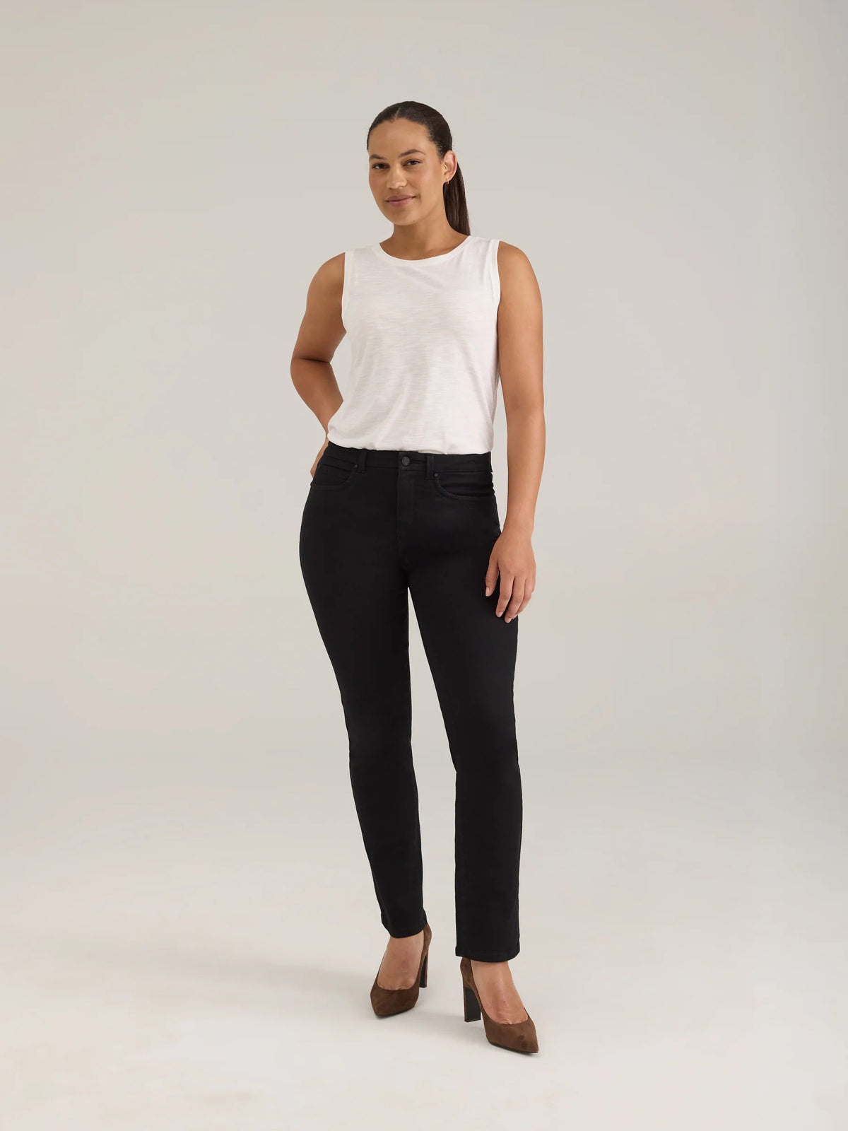 FDJ Olivia Onyx 5-Pocket 32" Straight Leg Jeans