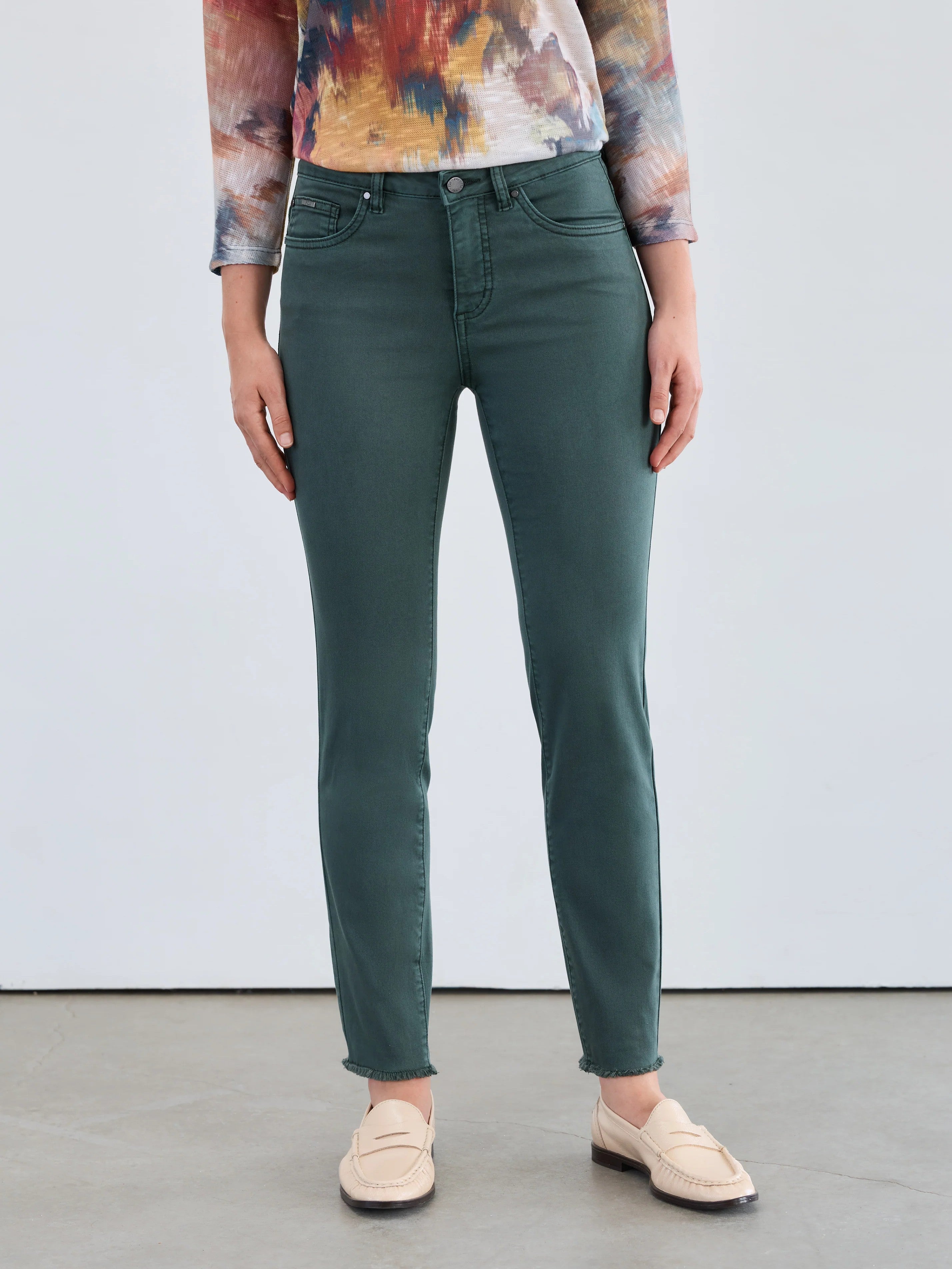 FDJ Olivia Fray Slim Jean