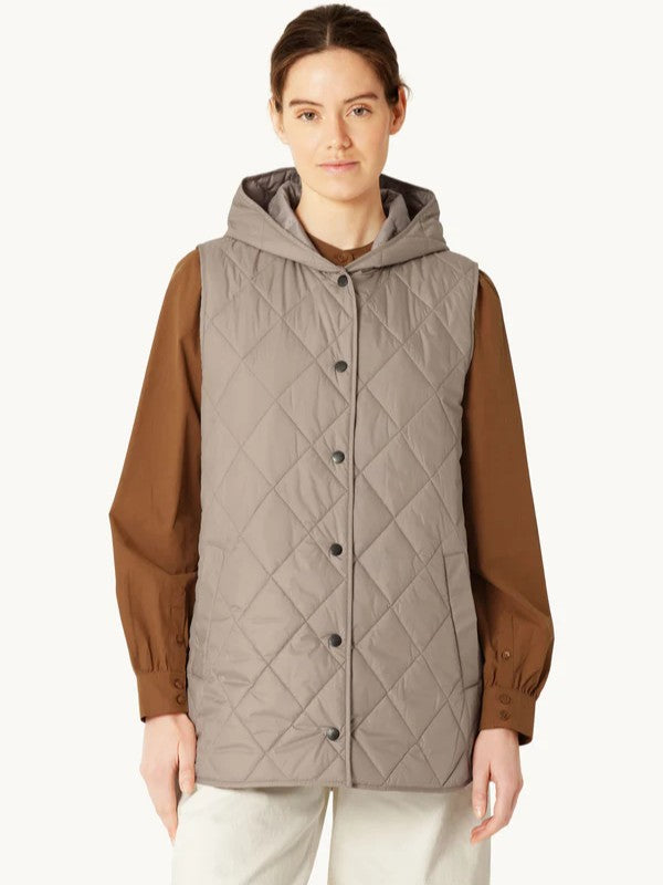 Ilse Jacobsen Quilted Hooded Snap Front Vest