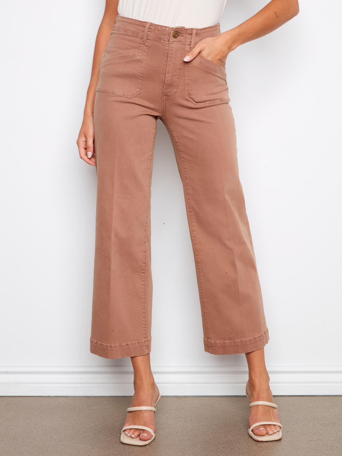 Charlie B Charlie B Lola Double Pocket 27” Twill Wide Pants in tan with wide legs and front pockets