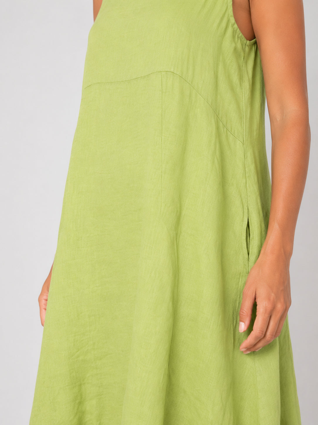 Linen Sleeveless Pocket Midi Dress