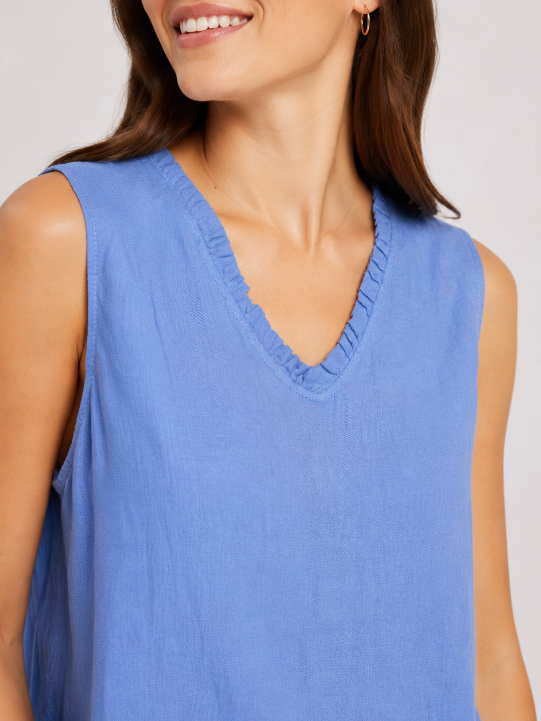 Ruffle Trim V-Neck Linen Sleeveless Top