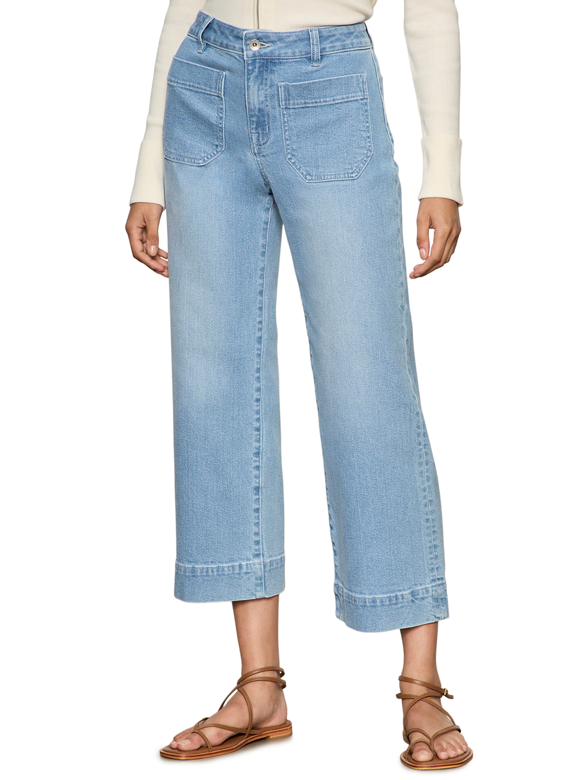 Light wash denim pants with double front pockets in a relaxed fit, Sanctuary Marine Double Pocket 27” Denim Pant.