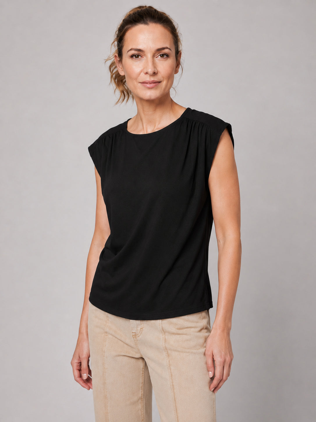 Simple Gather Sleeveless Top