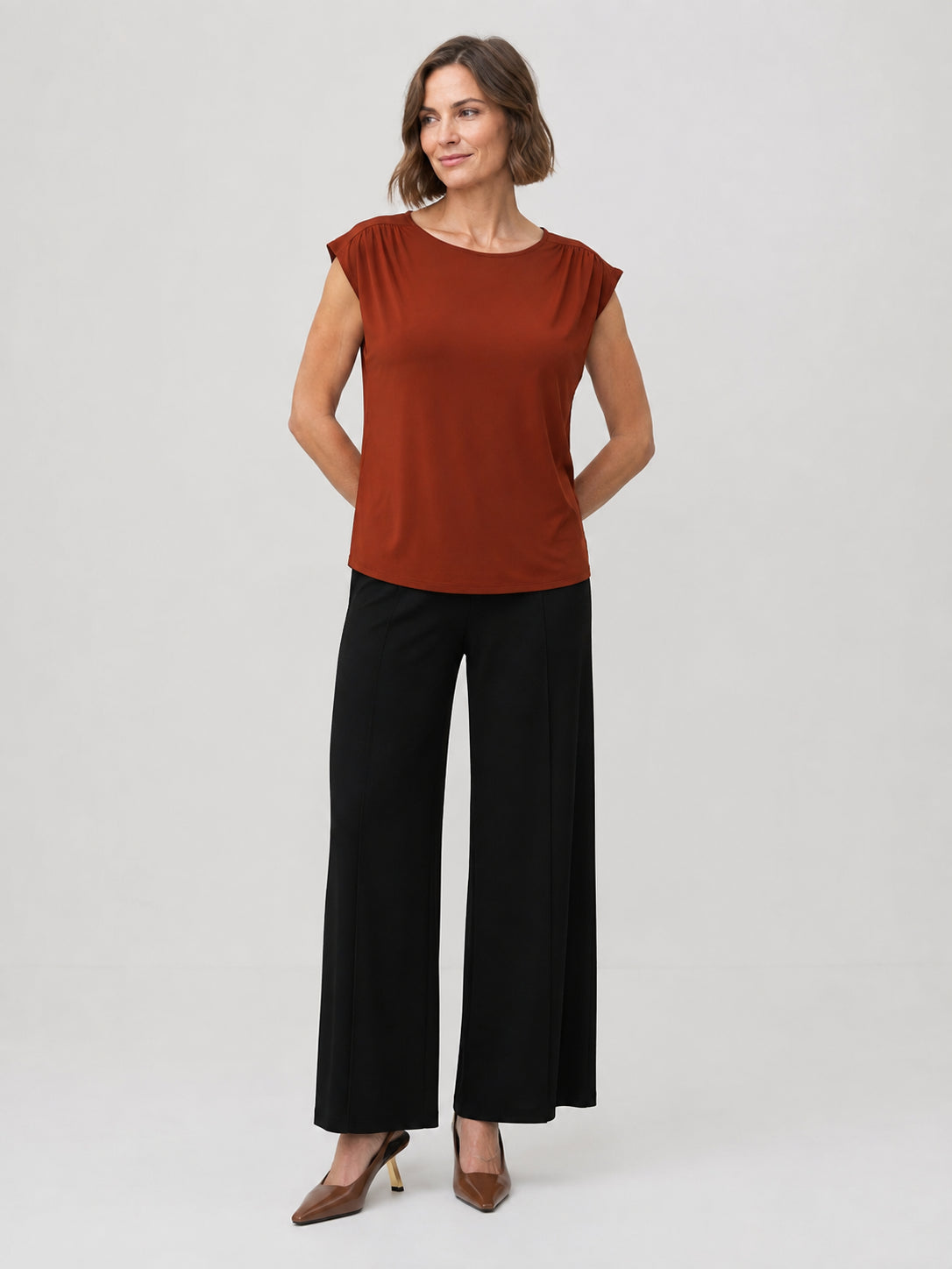 Simple Gather Sleeveless Top