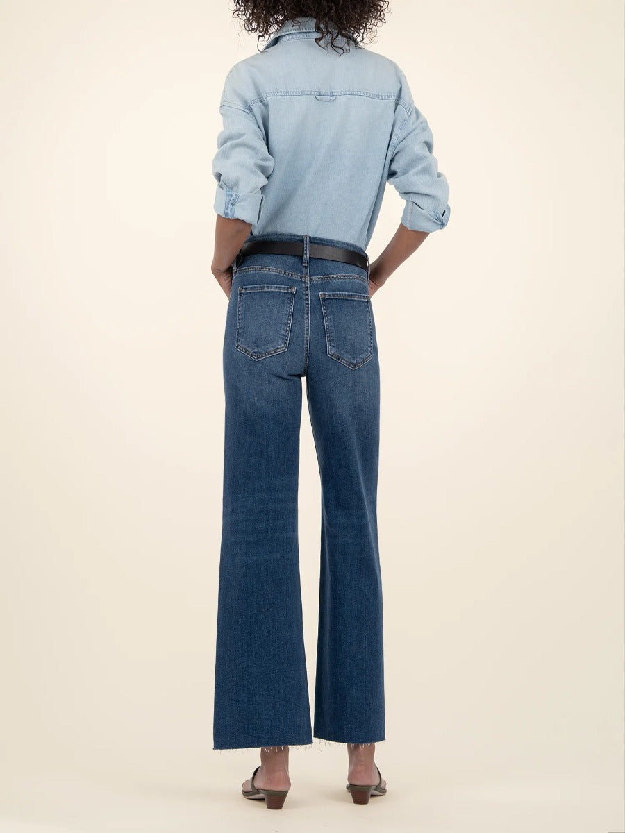 Kut from the Kloth Meg 27” High Rise Wide Jeans in dark denim styled with a light denim shirt and black belt