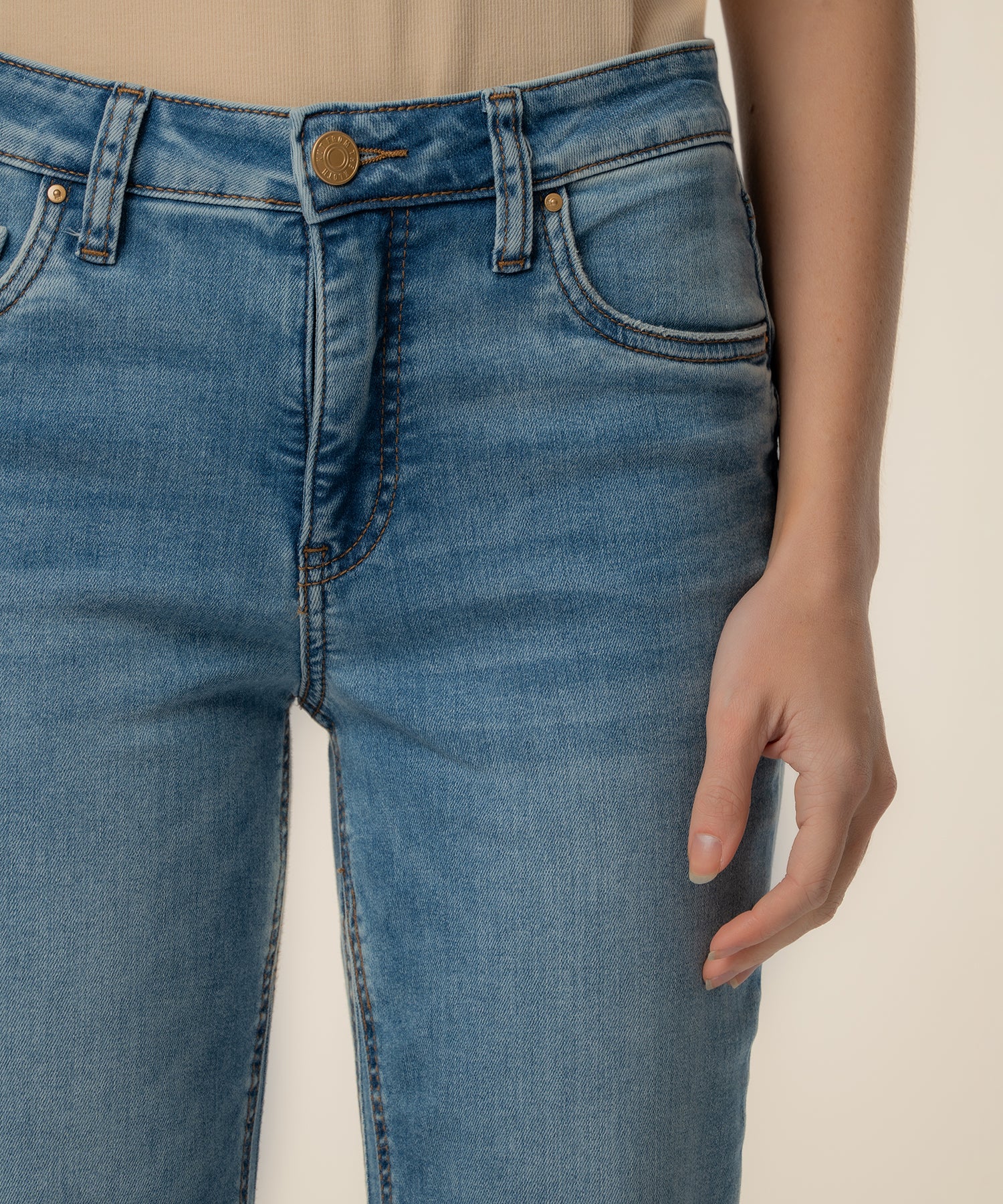 Kut from the Kloth Kelly High Rise Raw Hem Denim Jeans