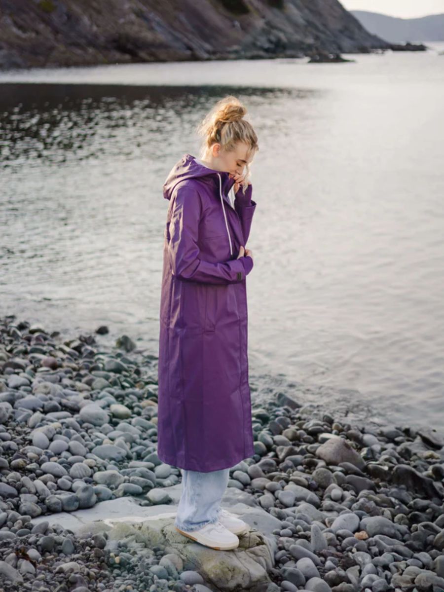 Mernini Petite 42” Length Waterproof Raincoat