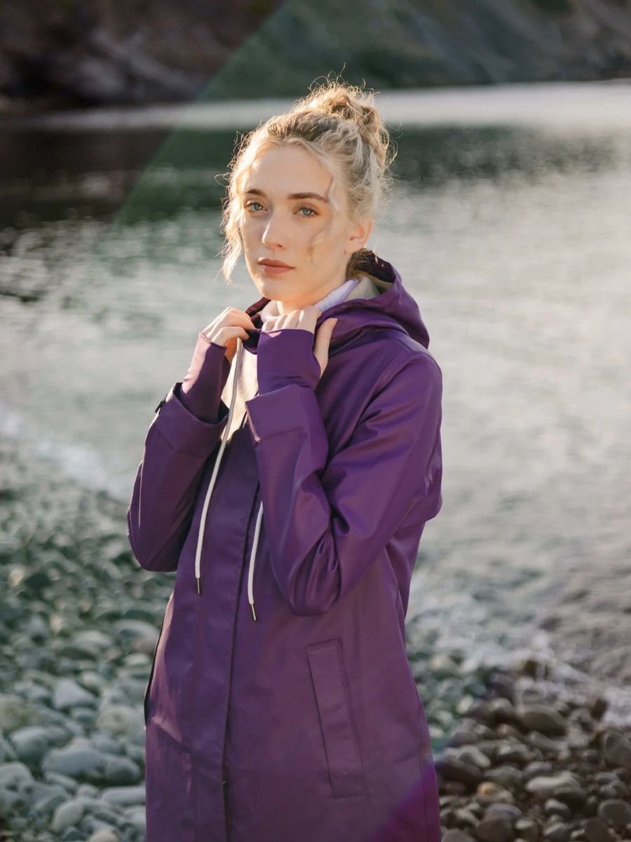 Mernini Petite 42” Length Waterproof Raincoat